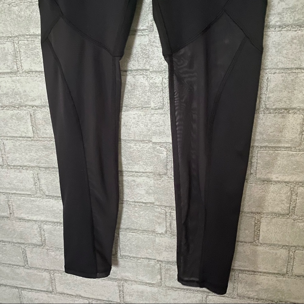 Seaav High Rise Mesh Legging - Picture 5 of 7